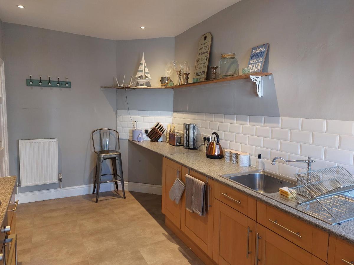 Apartment, Quirky Pub With Tropical Beer Garden Appartamento *